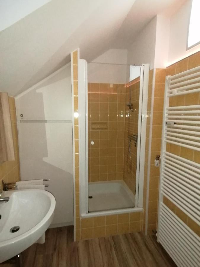 Ferienwohnung Astenrefugio Винтерберг Екстериор снимка